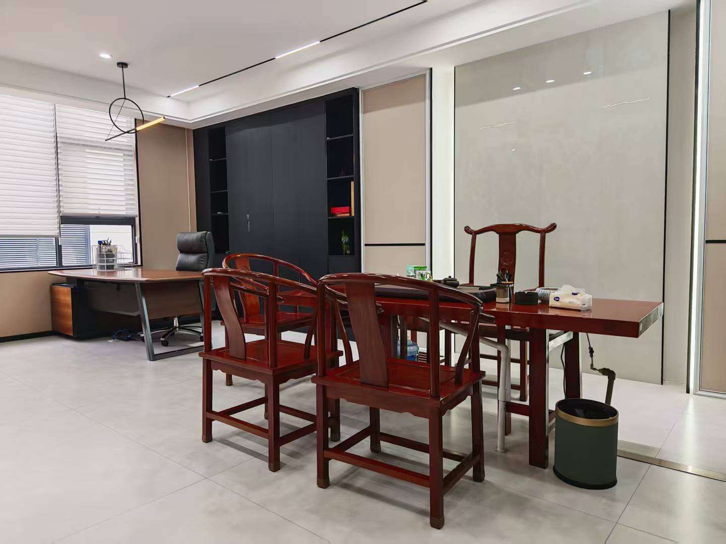 Miracle Business Consulting meeting room